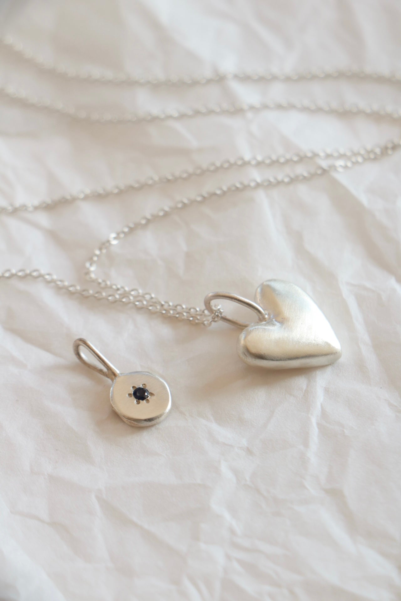 Sweet Amore Pendant - Poppy Mac