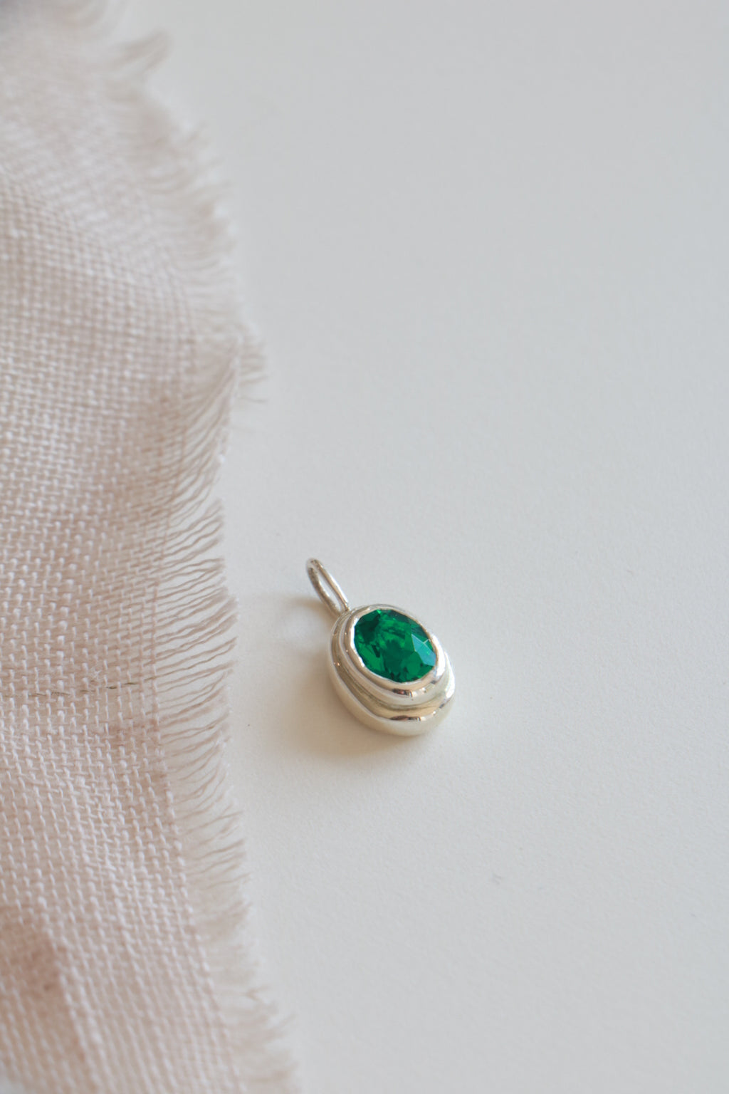 Cora - Keepsake Memorial Ash Gemstone Pendant