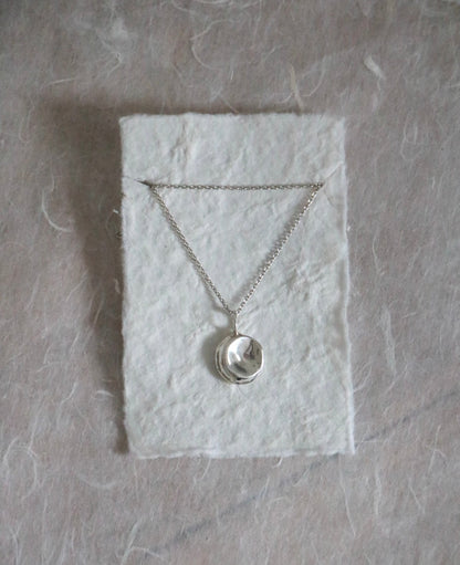 Elora Pendant - Poppy Mac